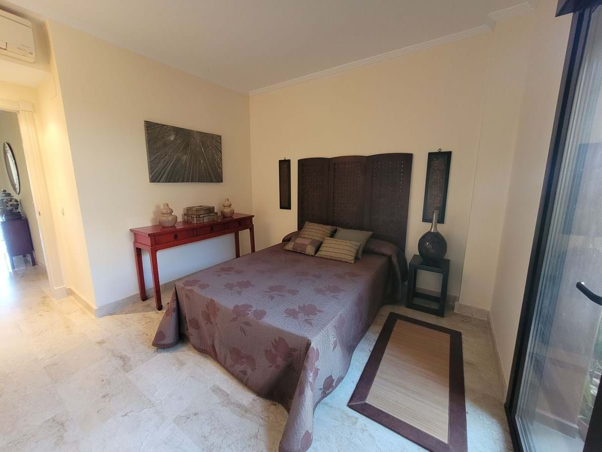 Appartement te koop in Estepona 5