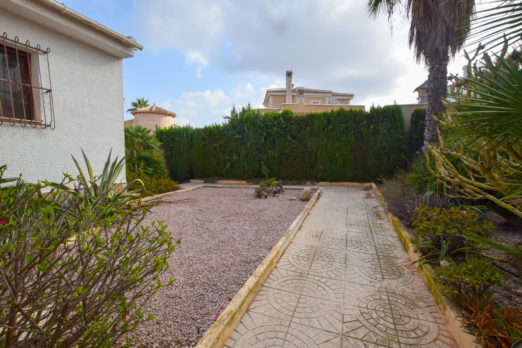 Villa for sale in Alicante 12