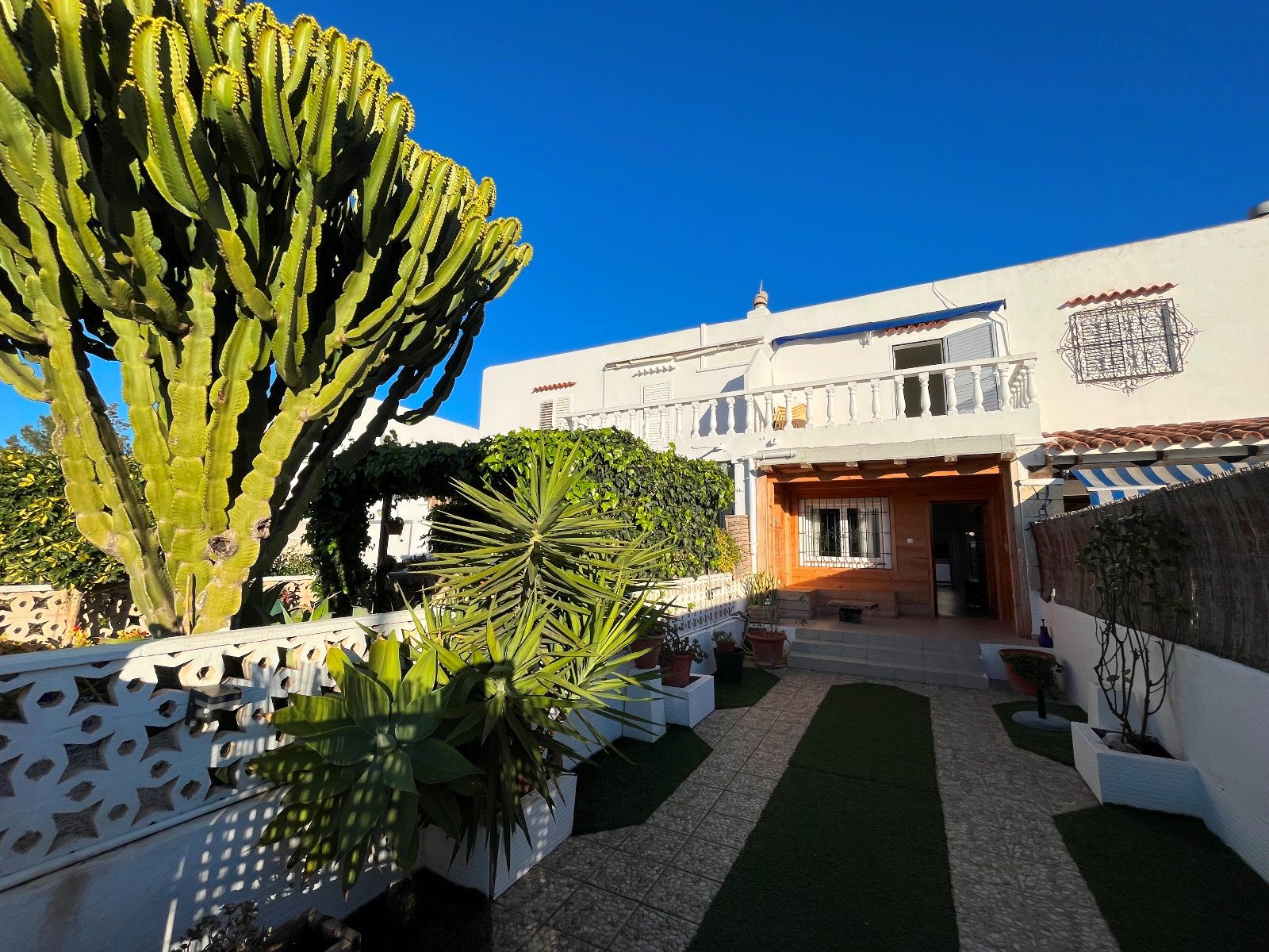 Property Image 633002-cala-de-bou-townhouses-2-2