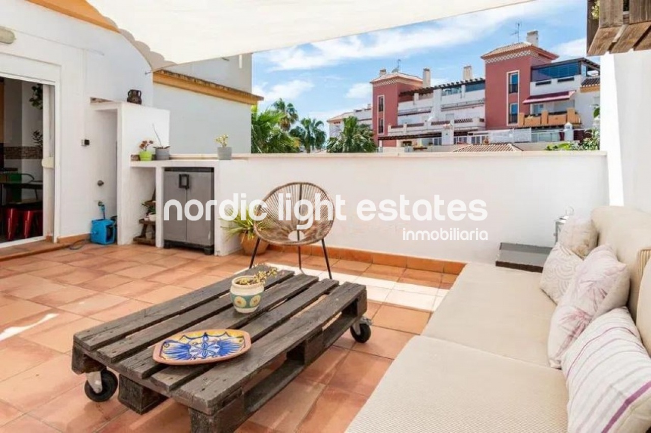 Property Image 633021-caleta-de-velez-apartment-2-2