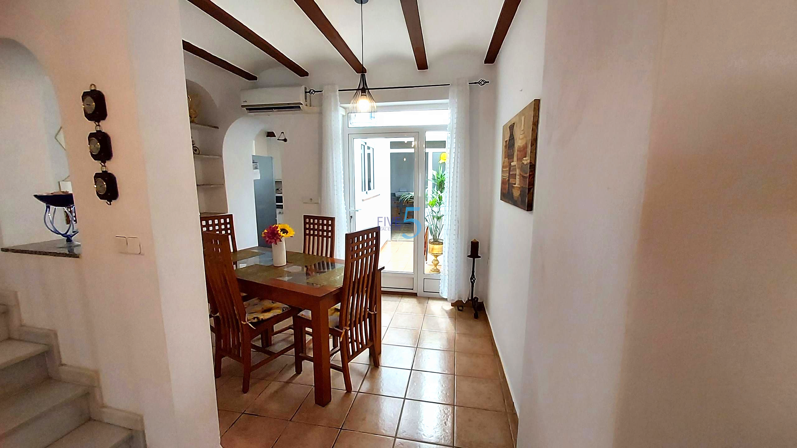 Townhouse te koop in Valencia City 10