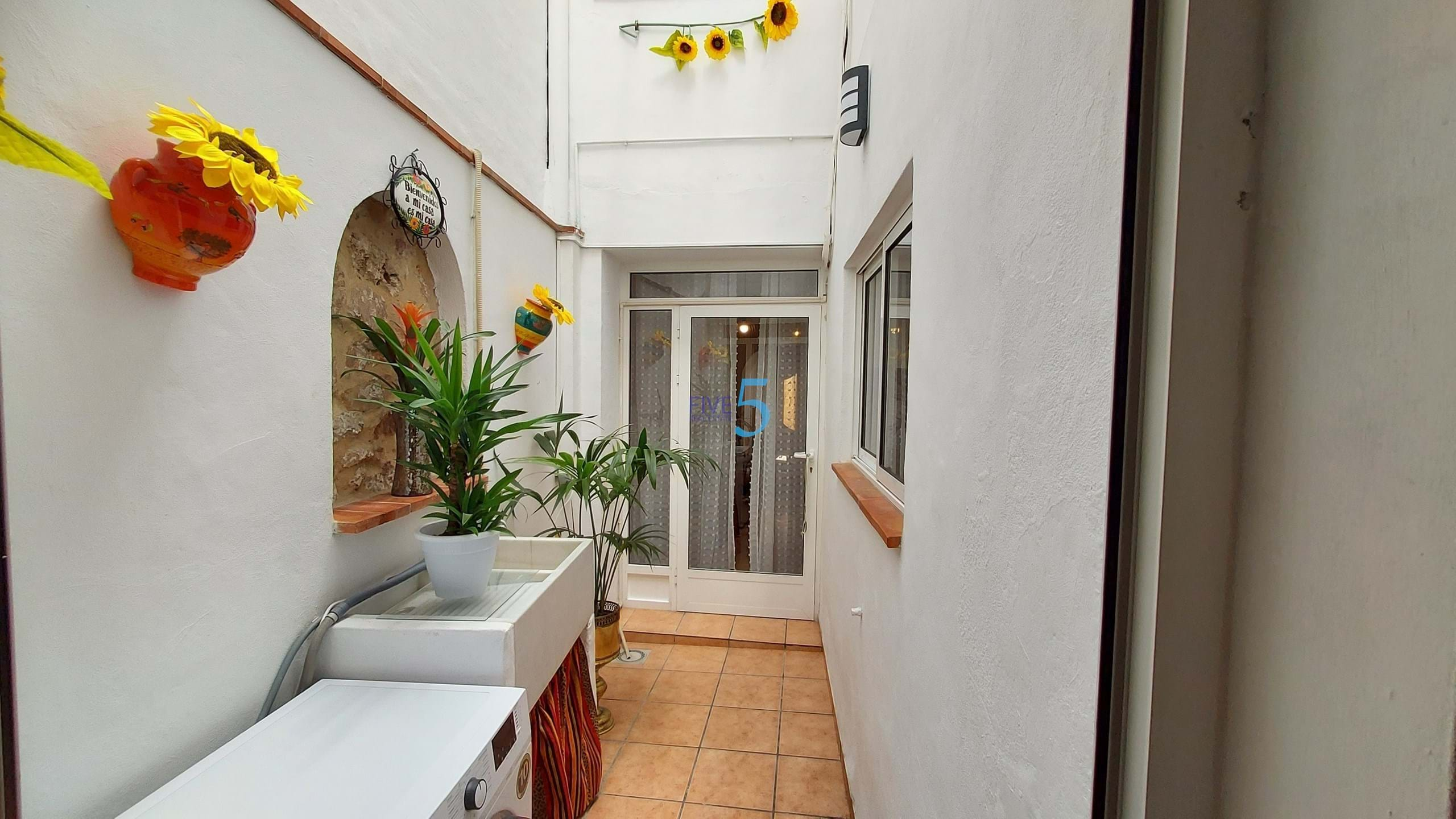 Townhouse te koop in Valencia City 4