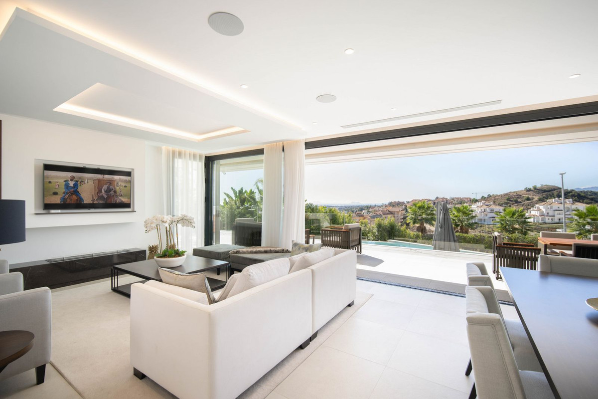 Villa for sale in Marbella - Nueva Andalucía 26