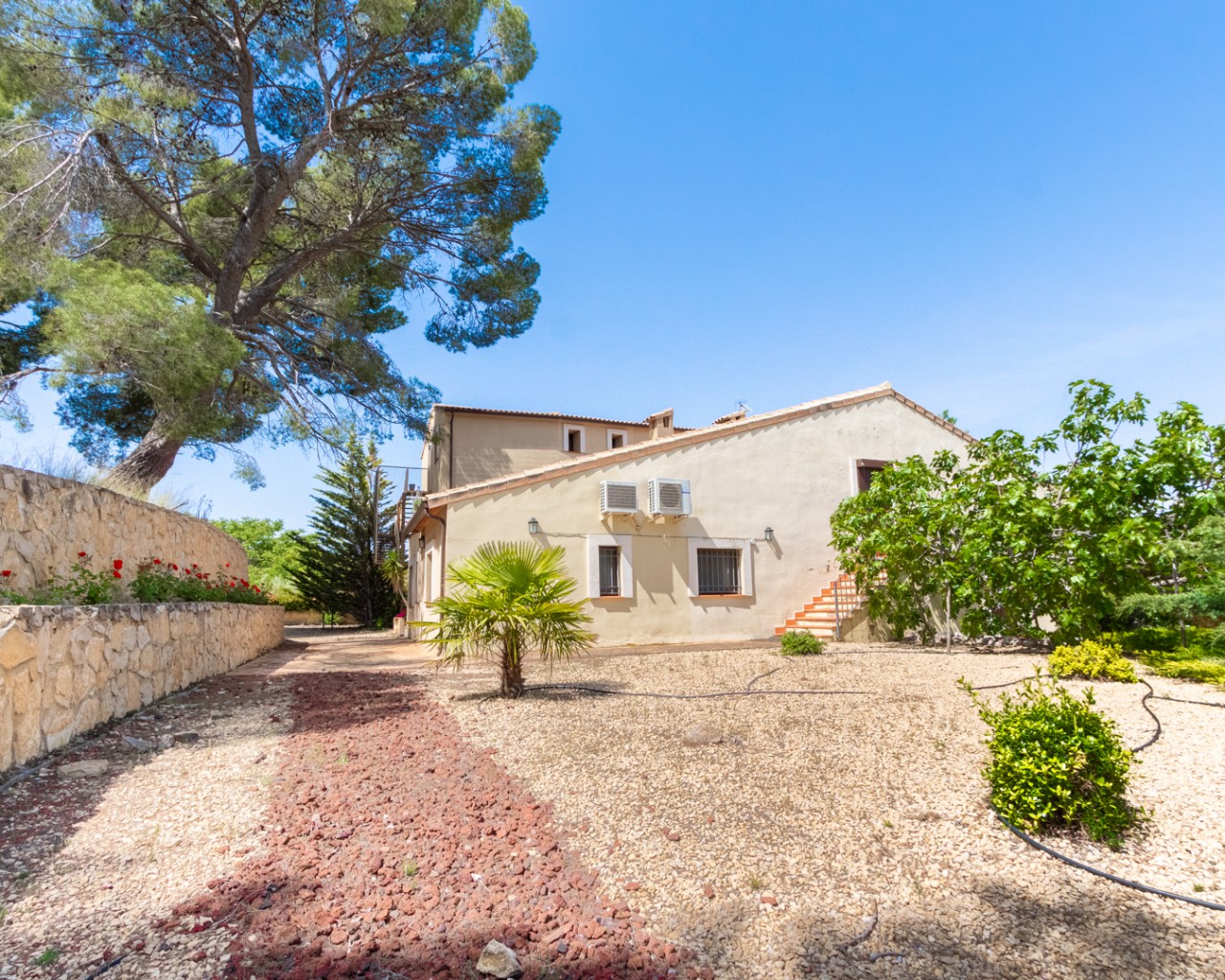 Countryhome for sale in Alicante 40