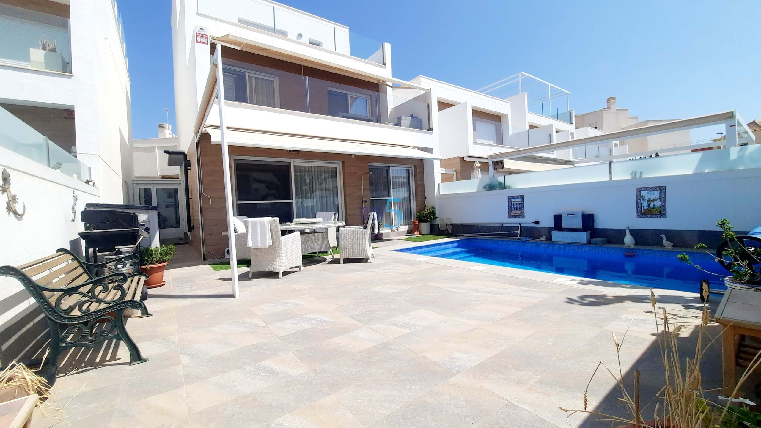 Villa for sale in San Pedro del Pinatar and San Javier 1