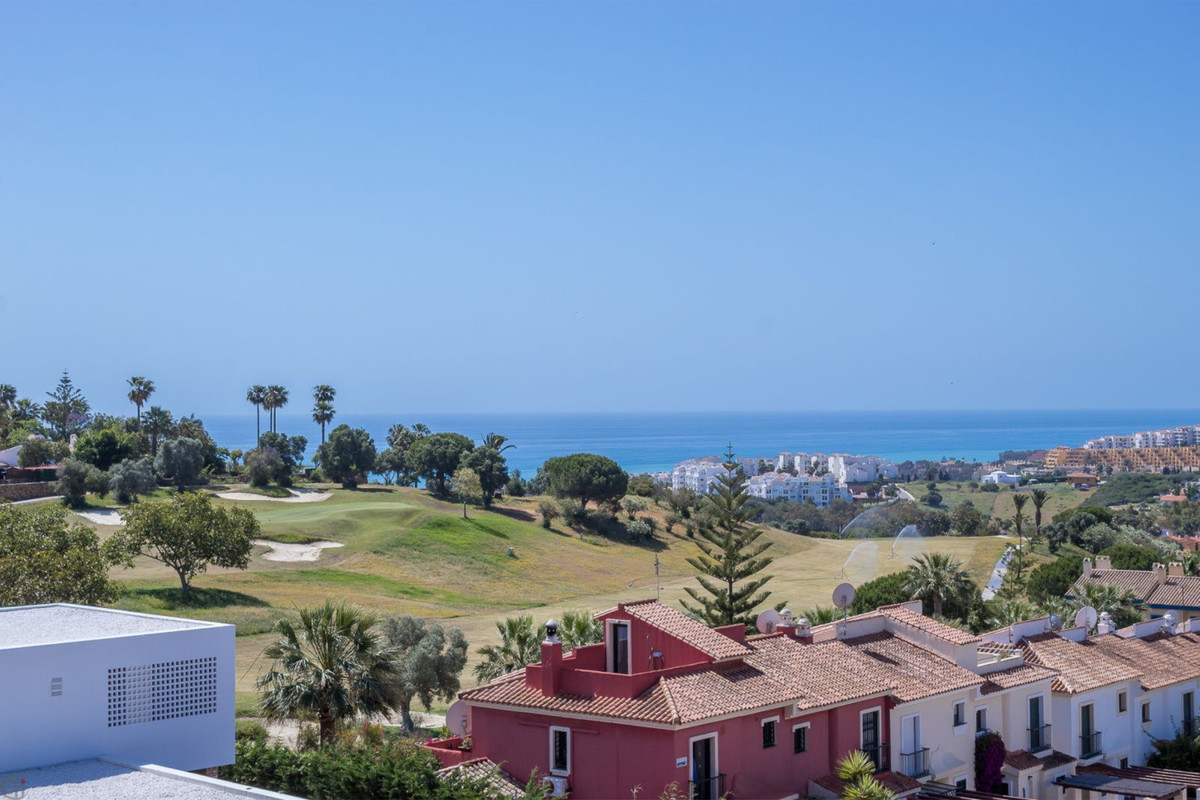 Property Image 635063-torremolinos-townhouses-3-2