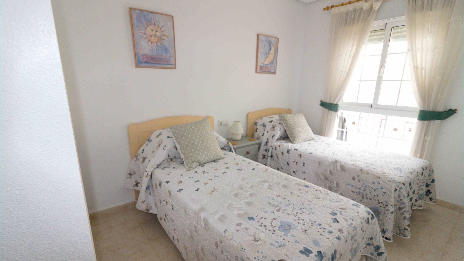 Townhouse te koop in Alicante 16