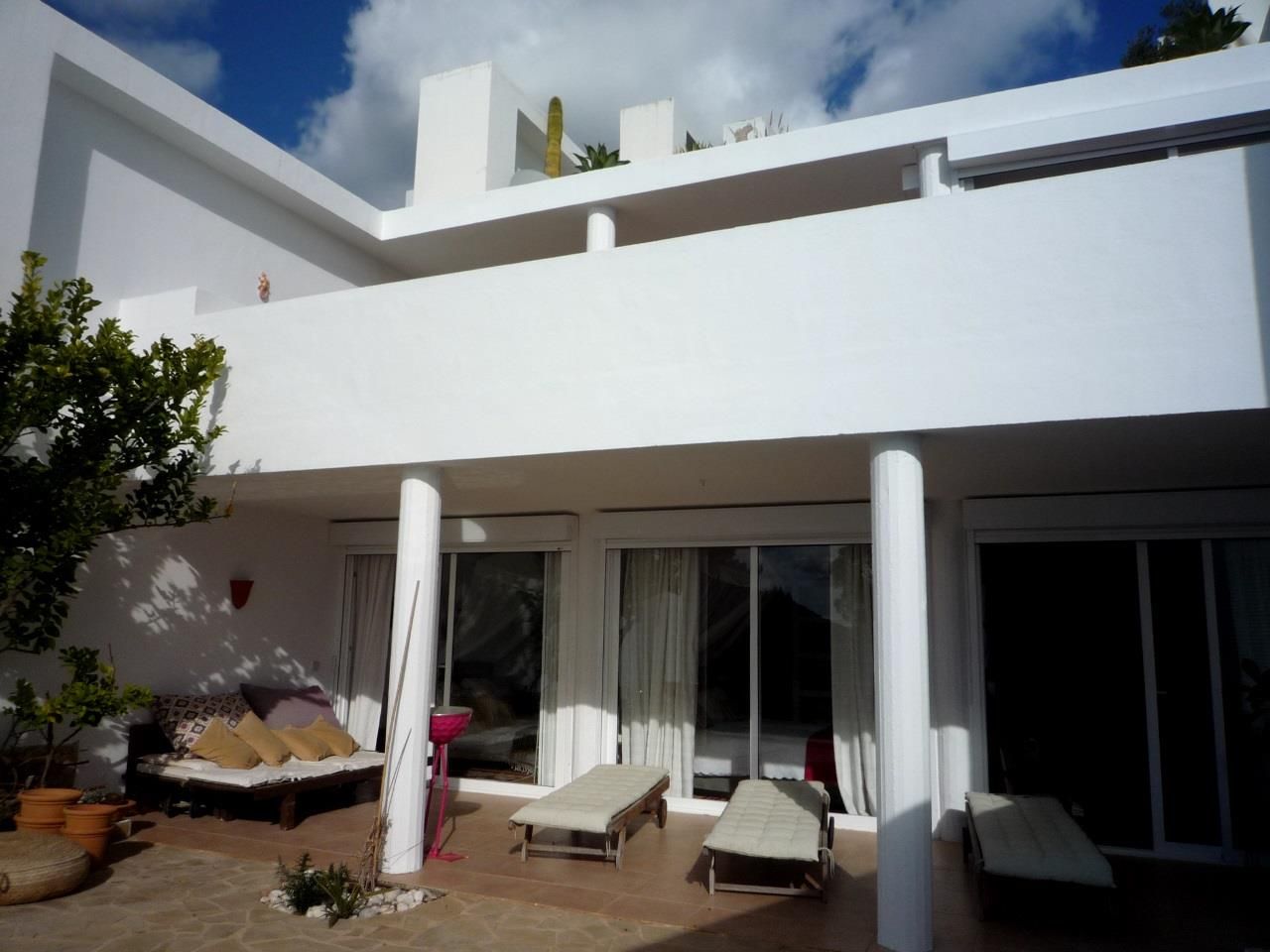 Adosada en venta en Ibiza 32