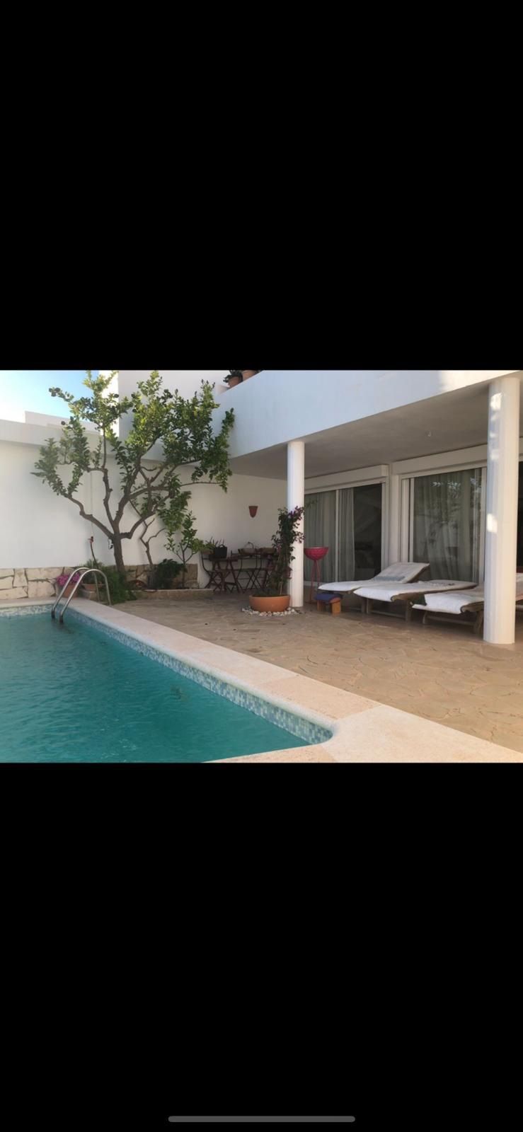 Adosada en venta en Ibiza 33