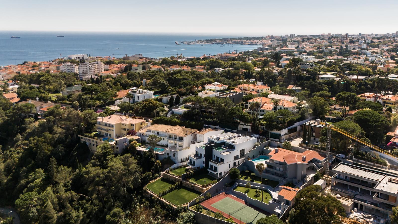 Villa for sale in Lisbon 4