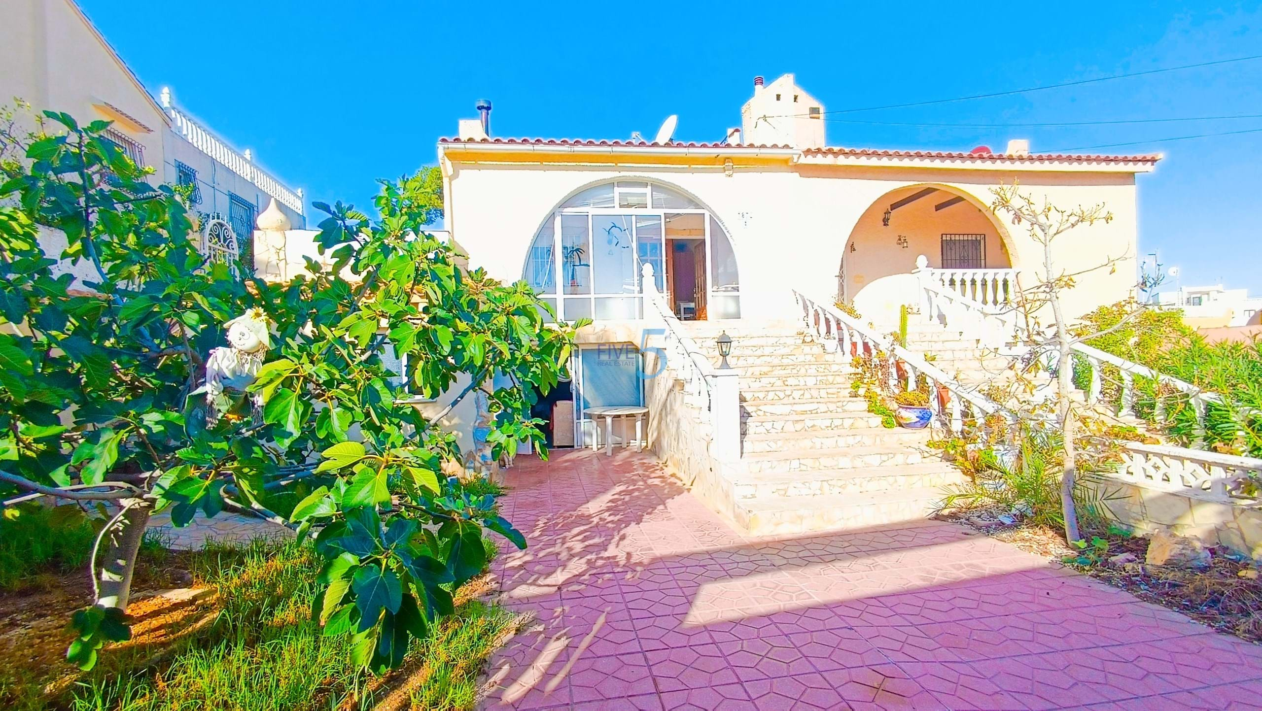 Property Image 635139-los-balcones-townhouses-2-2