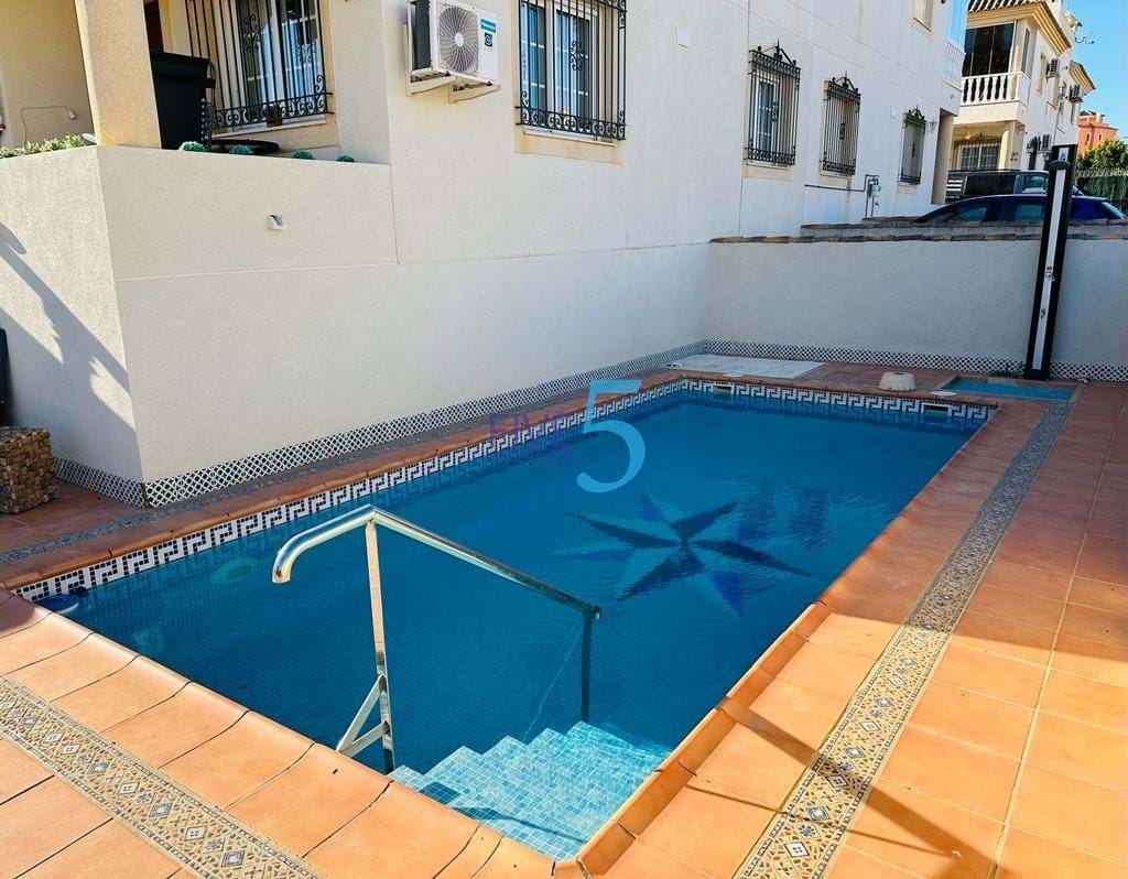 Appartement à vendre à Alicante 3