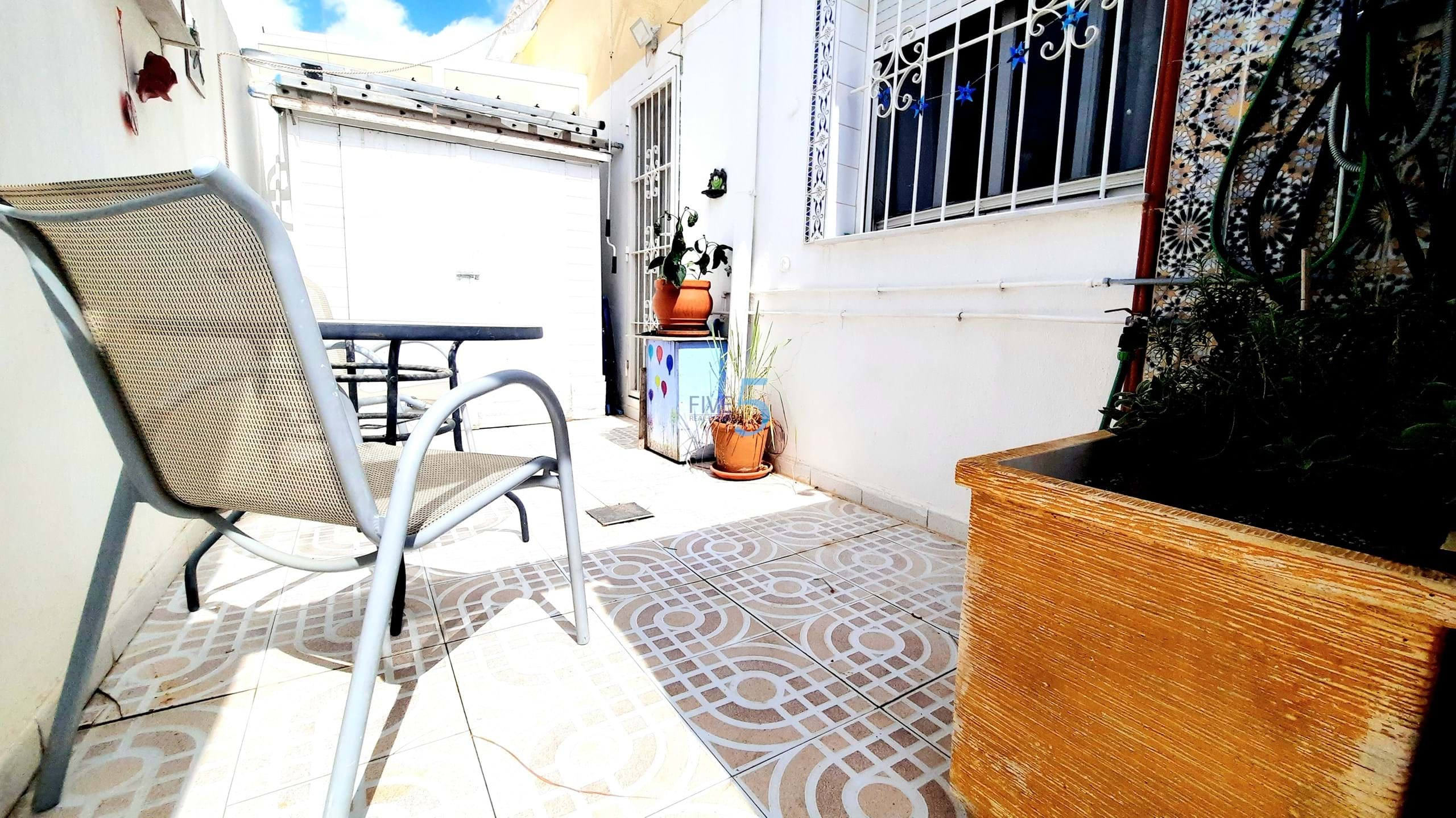 Townhouse te koop in Alicante 16