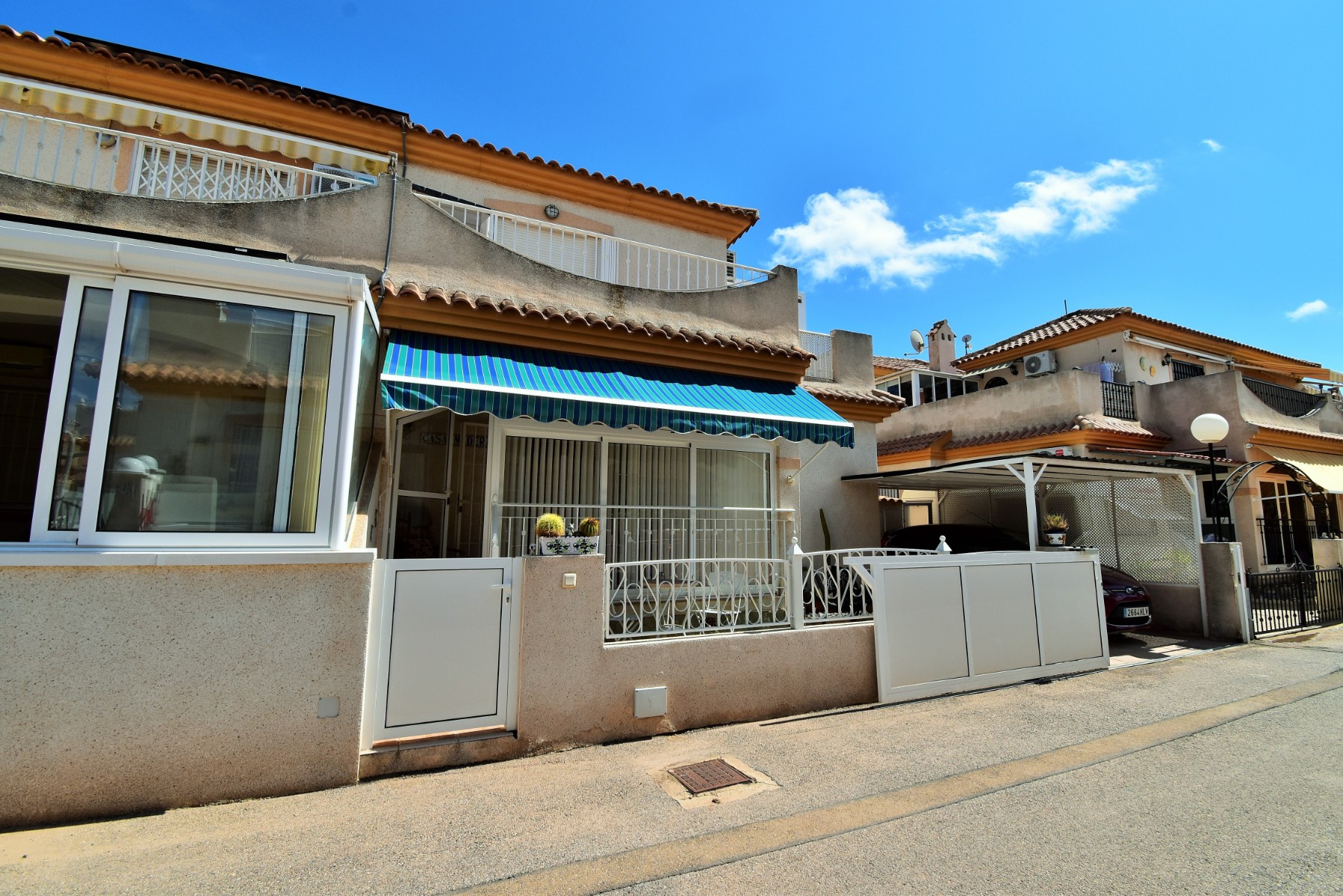 Townhouse te koop in Alicante 25