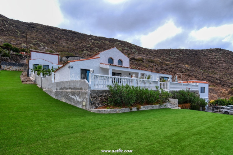 Property Image 635743-santiago-del-teide-villa-5-5