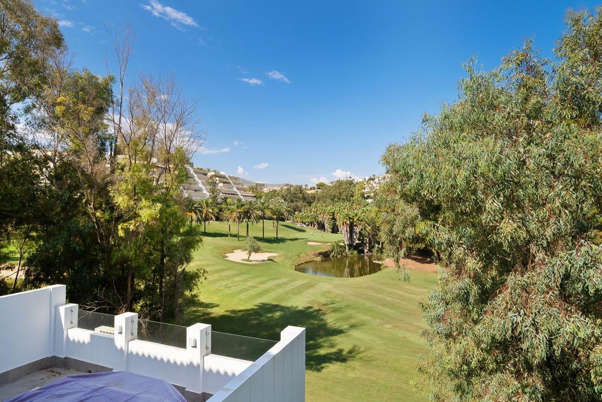 Property Image 636077-arroyo-de-la-miel-benalmadena-costa-townhouses-4-3